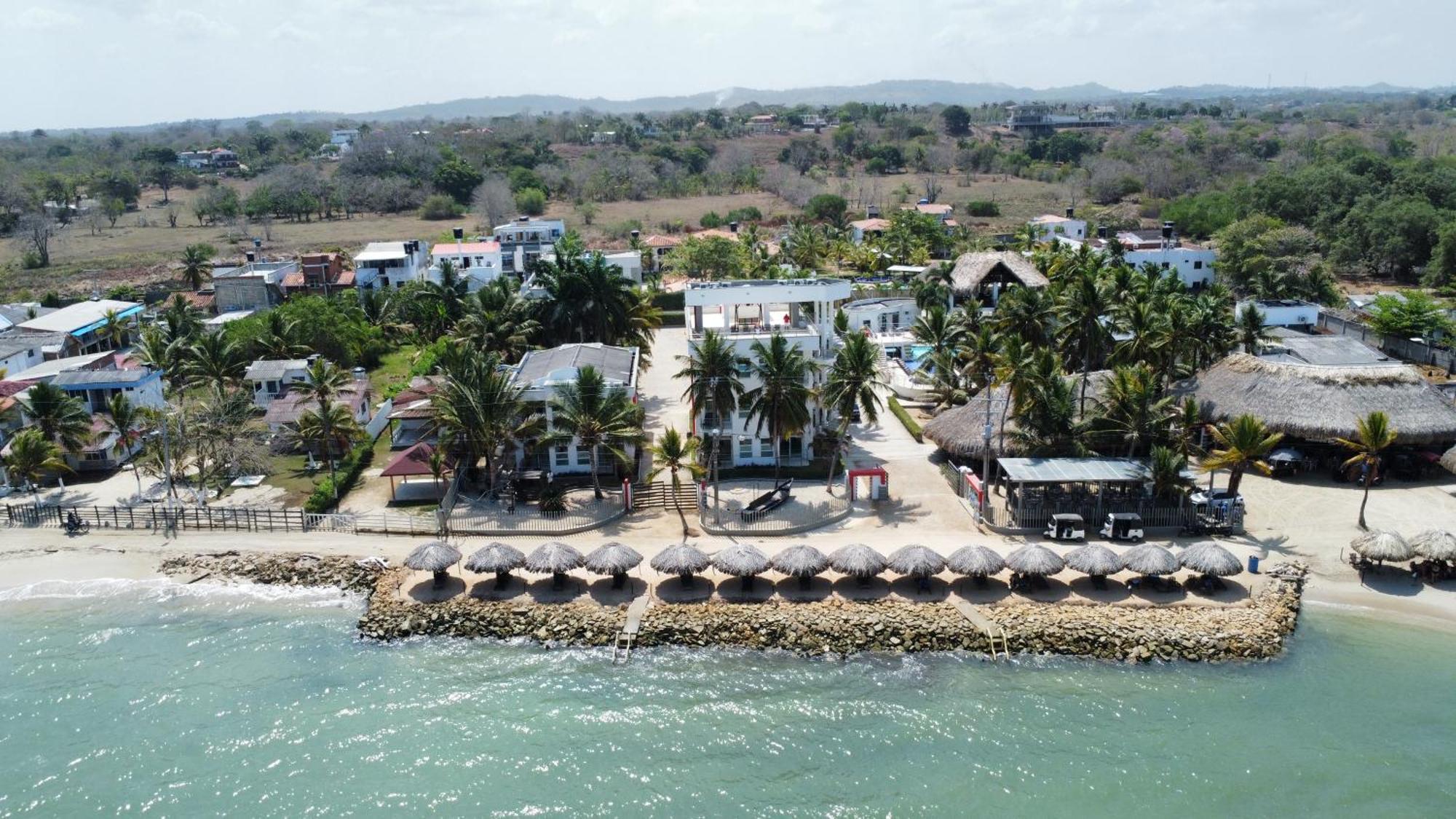 Hotel Playa Blanca - San Antero